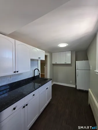 $1,550 | 396 West Main Street, Unit 3, New Britain, CT 06052