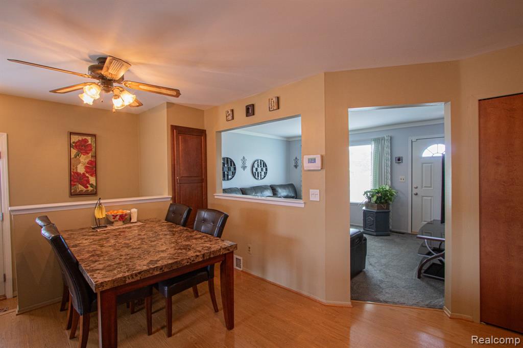 35259 Kelly Road Clinton Township, MI 48035 - Photo 12 of 47