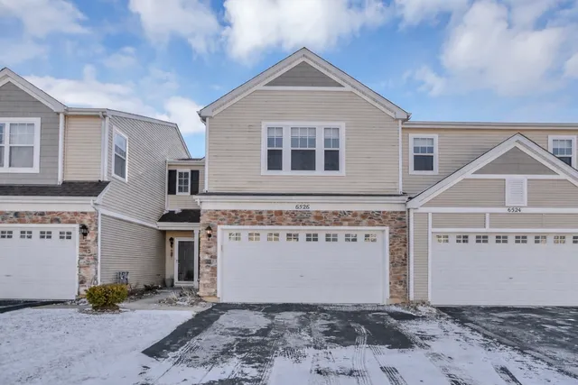 $285,000 | 6526 Marble Lane, Carpentersville, IL 60110