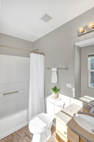 $285,000 | 6526 Marble Lane, Carpentersville, IL 60110