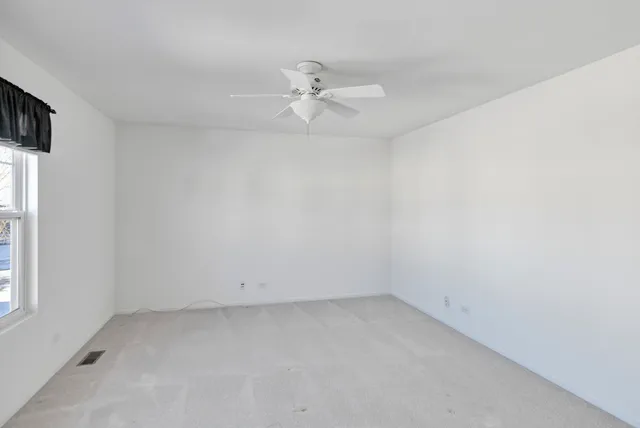 $285,000 | 6526 Marble Lane, Carpentersville, IL 60110