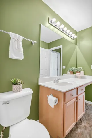 $285,000 | 6526 Marble Lane, Carpentersville, IL 60110