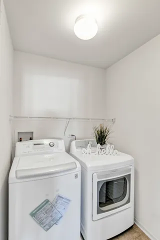 $285,000 | 6526 Marble Lane, Carpentersville, IL 60110