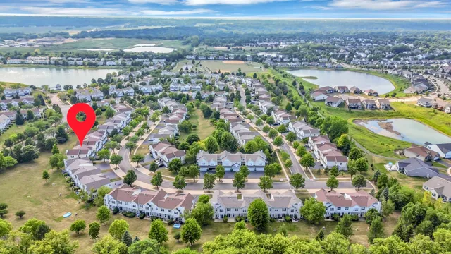 $285,000 | 6526 Marble Lane, Carpentersville, IL 60110