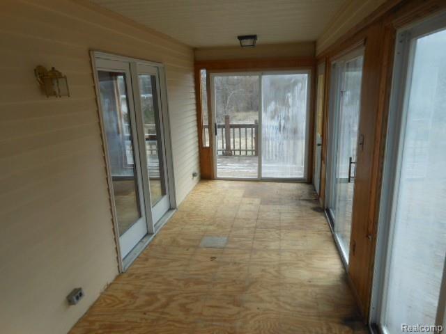 2226 Swarthout Road Pinckney, MI 48169 - Photo 21 of 35 DSCN7346.JPG