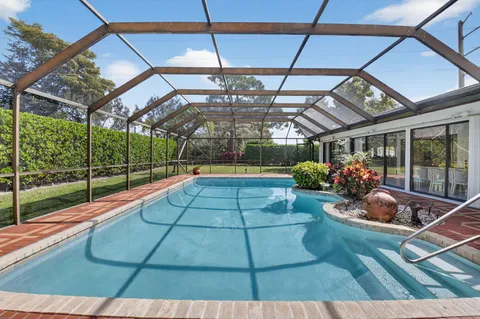 $2,000,000 | 2101 Northwest 25th Street, Boca Raton, FL 33431