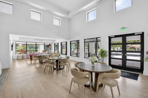 $2,000,000 | 2101 Northwest 25th Street, Boca Raton, FL 33431