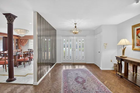 $2,000,000 | 2101 Northwest 25th Street, Boca Raton, FL 33431