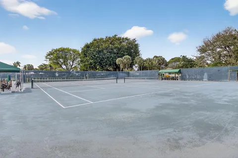 $2,000,000 | 2101 Northwest 25th Street, Boca Raton, FL 33431