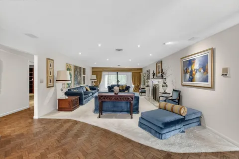 $2,000,000 | 2101 Northwest 25th Street, Boca Raton, FL 33431