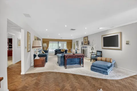 $2,000,000 | 2101 Northwest 25th Street, Boca Raton, FL 33431