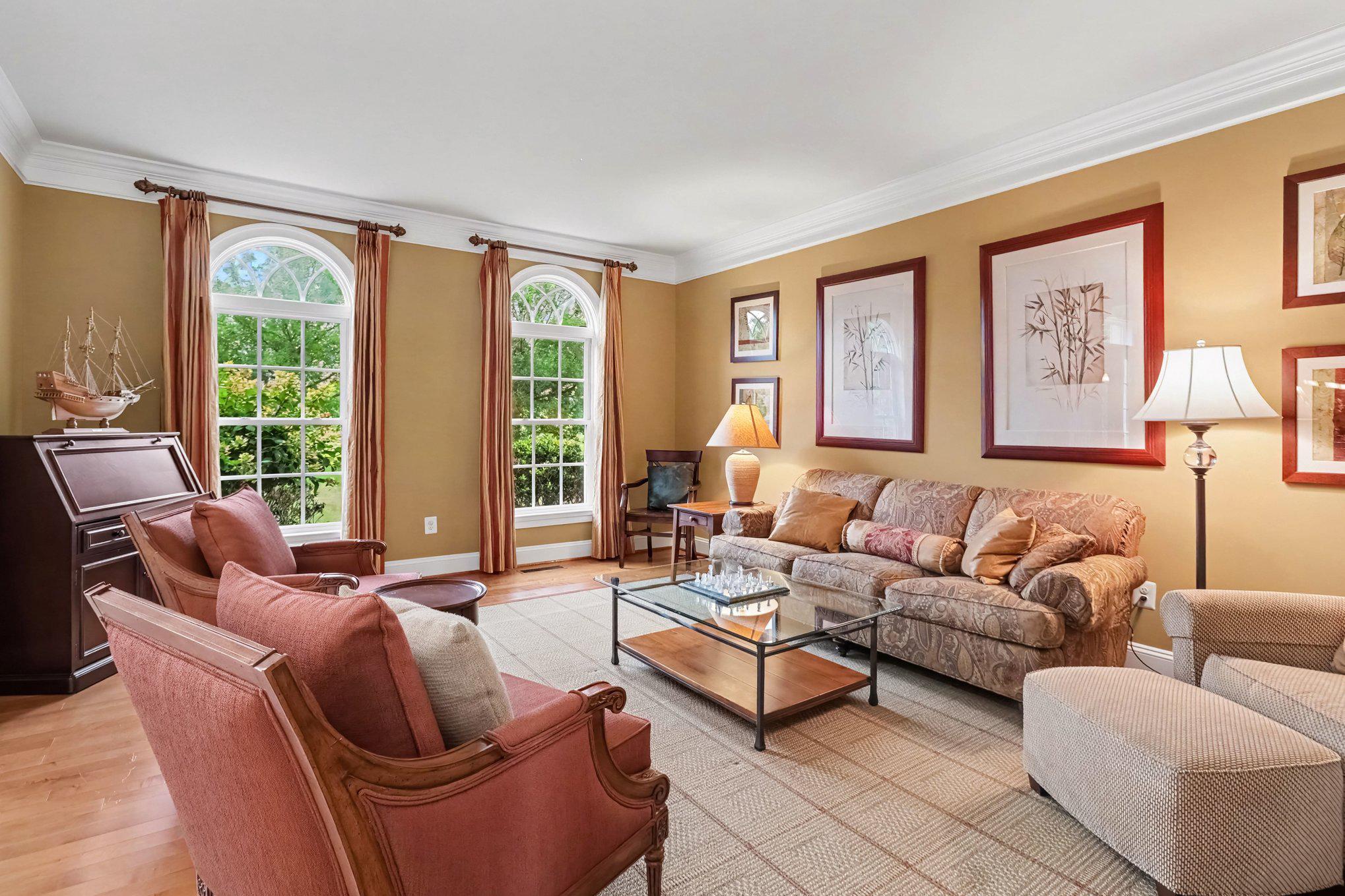 1376 Spring Hill Road Norristown, PA 19403 - Photo 26 of 68 Formal living room