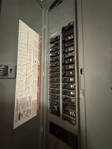 a view of walk in closet