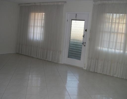 1067 Exeter, Unit 1067 Boca Raton, FL 33434 - Photo 3 of 16 Additional Photo