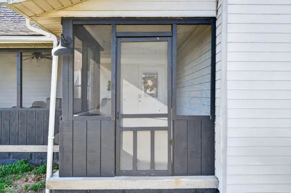 $244,900 | 7120 North 250 East, Columbus, IN 47203