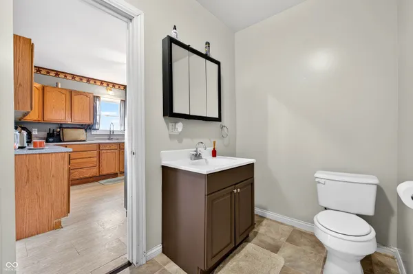 $244,900 | 7120 North 250 East, Columbus, IN 47203