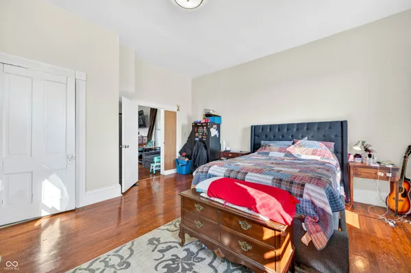 $244,900 | 7120 North 250 East, Columbus, IN 47203