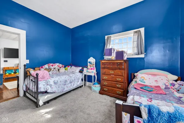 $244,900 | 7120 North 250 East, Columbus, IN 47203