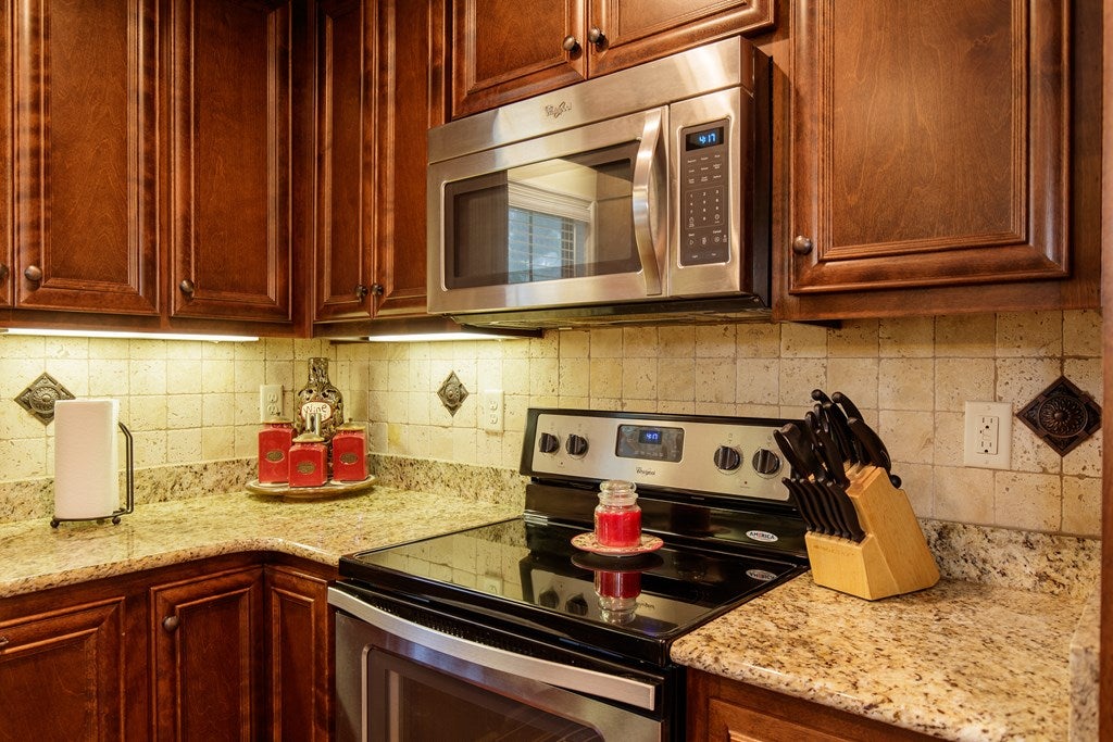 4040 Applecross Road Valdosta, GA 31605 - Photo 10 of 26 Gallery Image 10