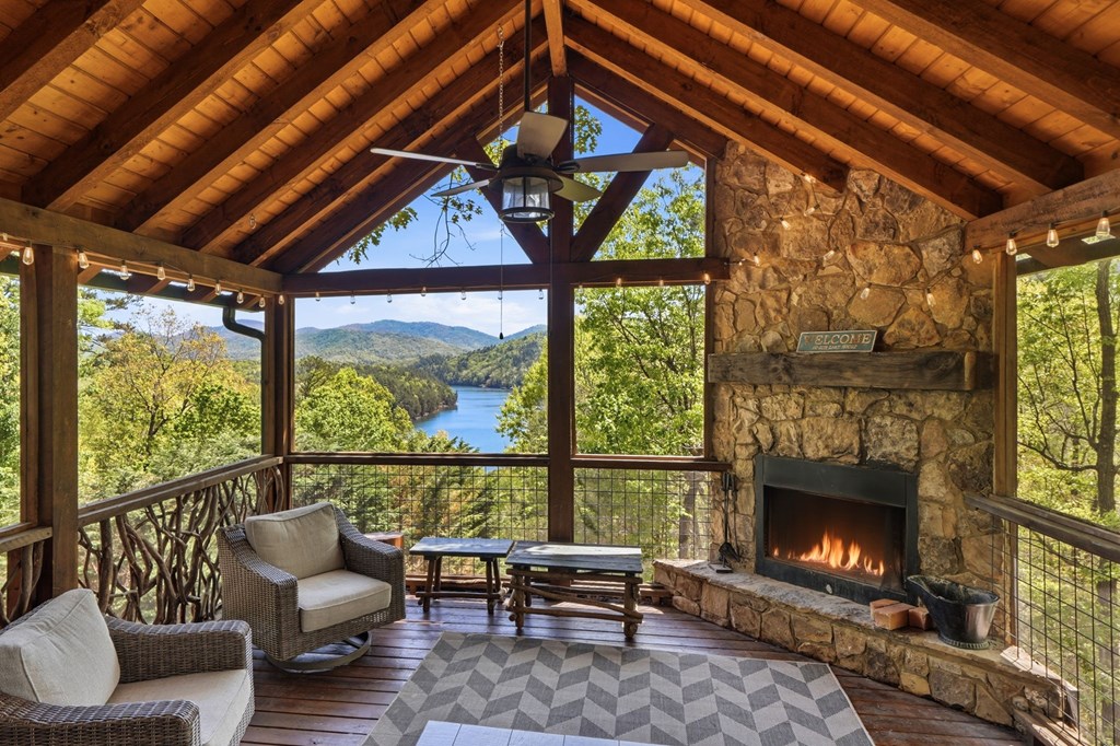 287 Necowa Cove Overlook Blue Ridge, GA 30513 - Photo 4 of 42 Gallery Image 4