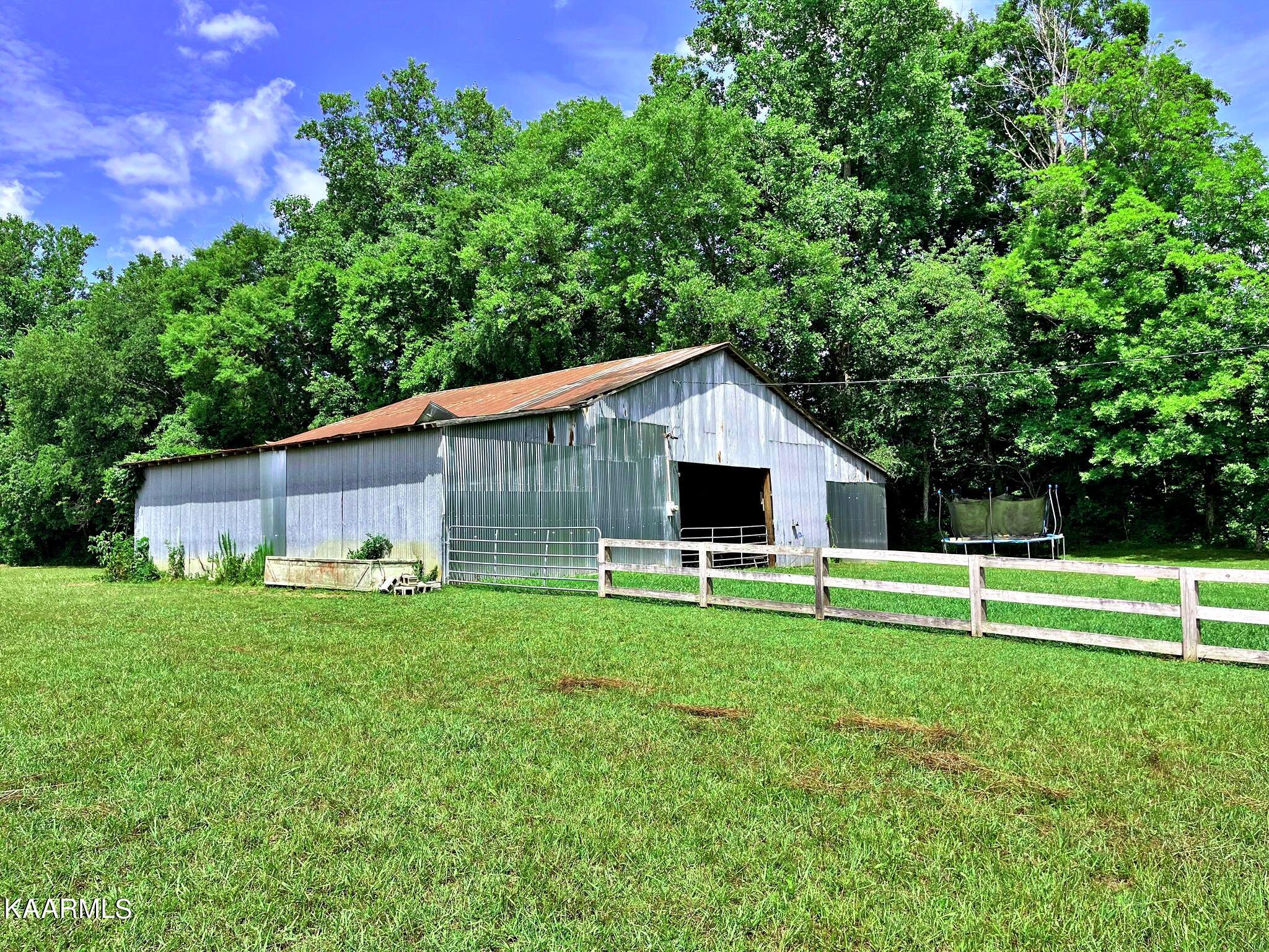 24710 State Highway Decatur, TN 37322 - Photo 16 of 37 289381900_1426828421119466_6625203015351