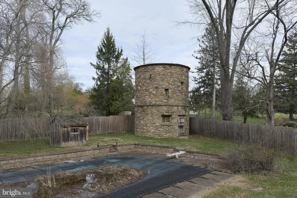 $985,000 | 2519 Ash Mill Road, Doylestown, PA 18902
