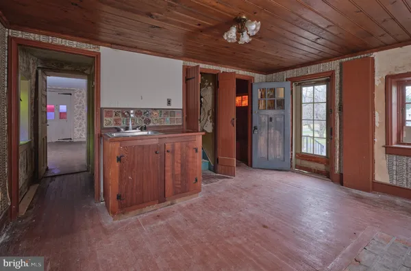 $985,000 | 2519 Ash Mill Road, Doylestown, PA 18902