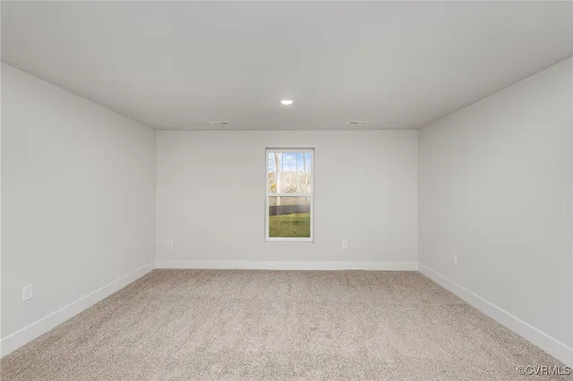 $749,900 | 26700 Daniels Point Drive, Unionville, VA 22567