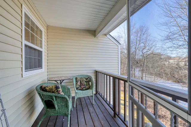 $395,000 | 7 Birkdale Court, Poughkeepsie, NY 12603