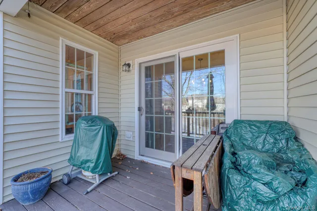 $395,000 | 7 Birkdale Court, Poughkeepsie, NY 12603