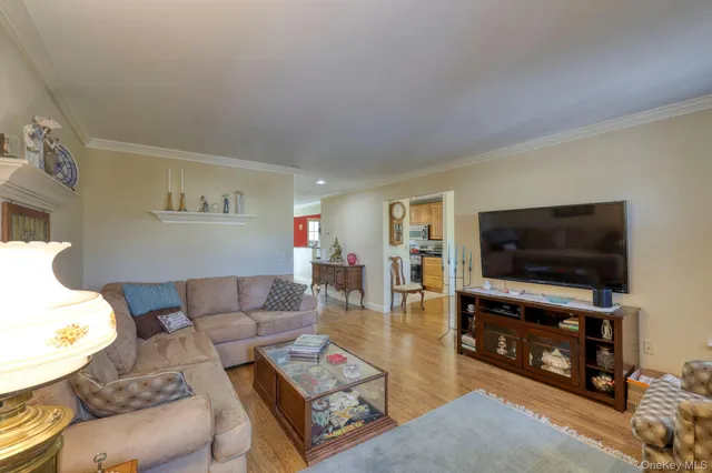 $395,000 | 7 Birkdale Court, Poughkeepsie, NY 12603