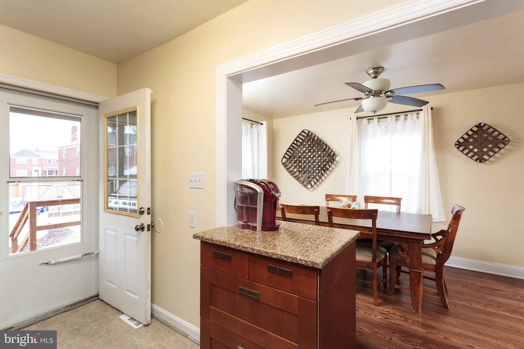 2128 Coralthorn Road Baltimore, MD 21220 - Photo 7 of 27 Grant counter tops.