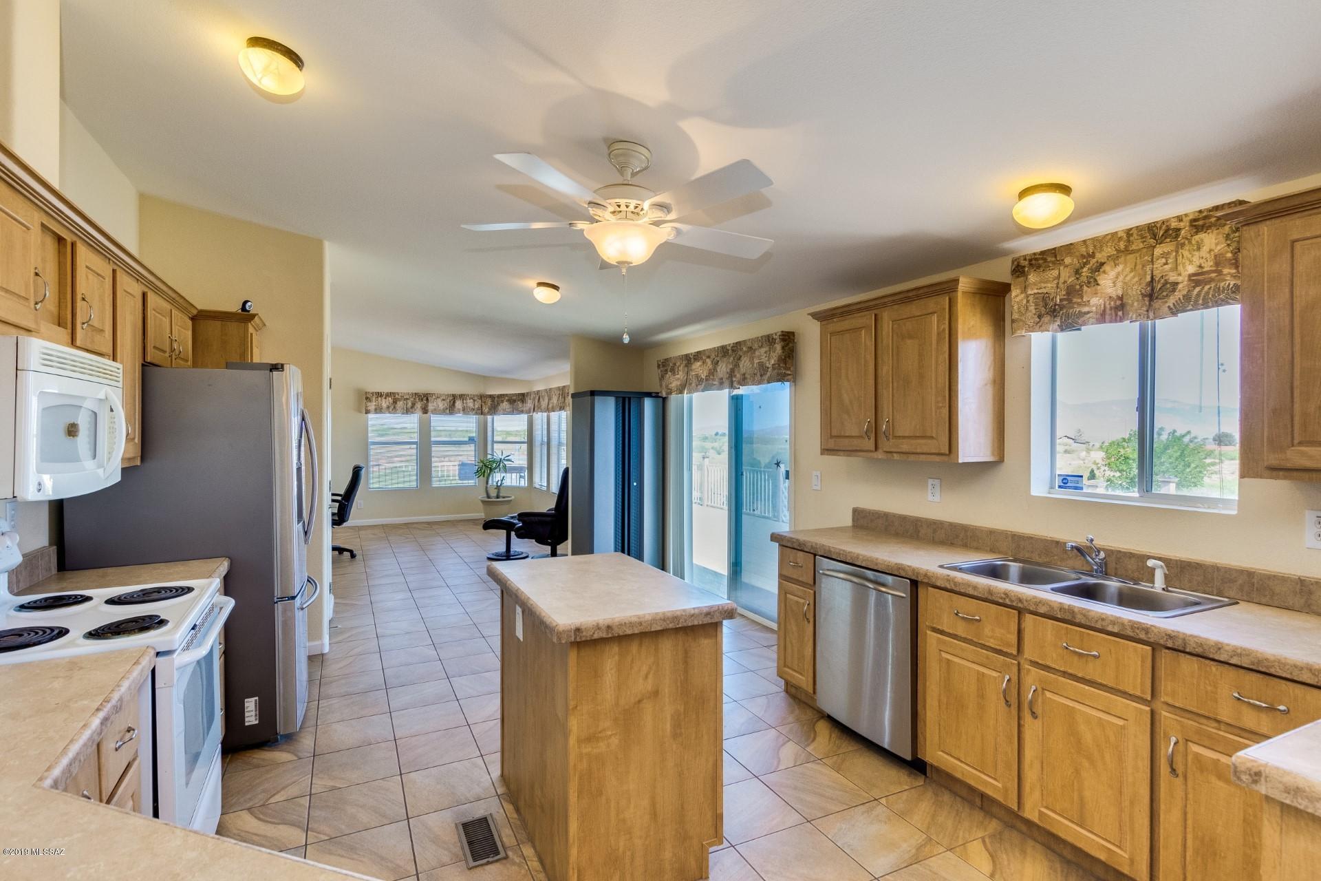 2646 West Skyline Road Benson, AZ 85602 - Photo 16 of 29 Gallery Image 16