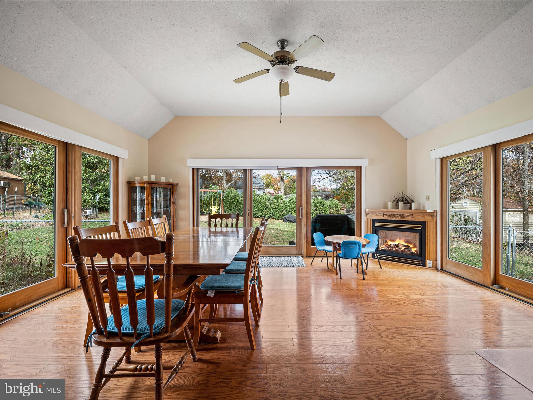 137 Lloyds Road Winchester, VA 22602 - Photo 11 of 40 Sun Room