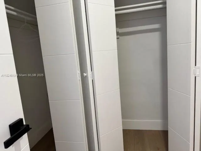 $220,000 | 215 Southeast 3rd Avenue, Unit 307B, Hallandale Beach, FL 33009