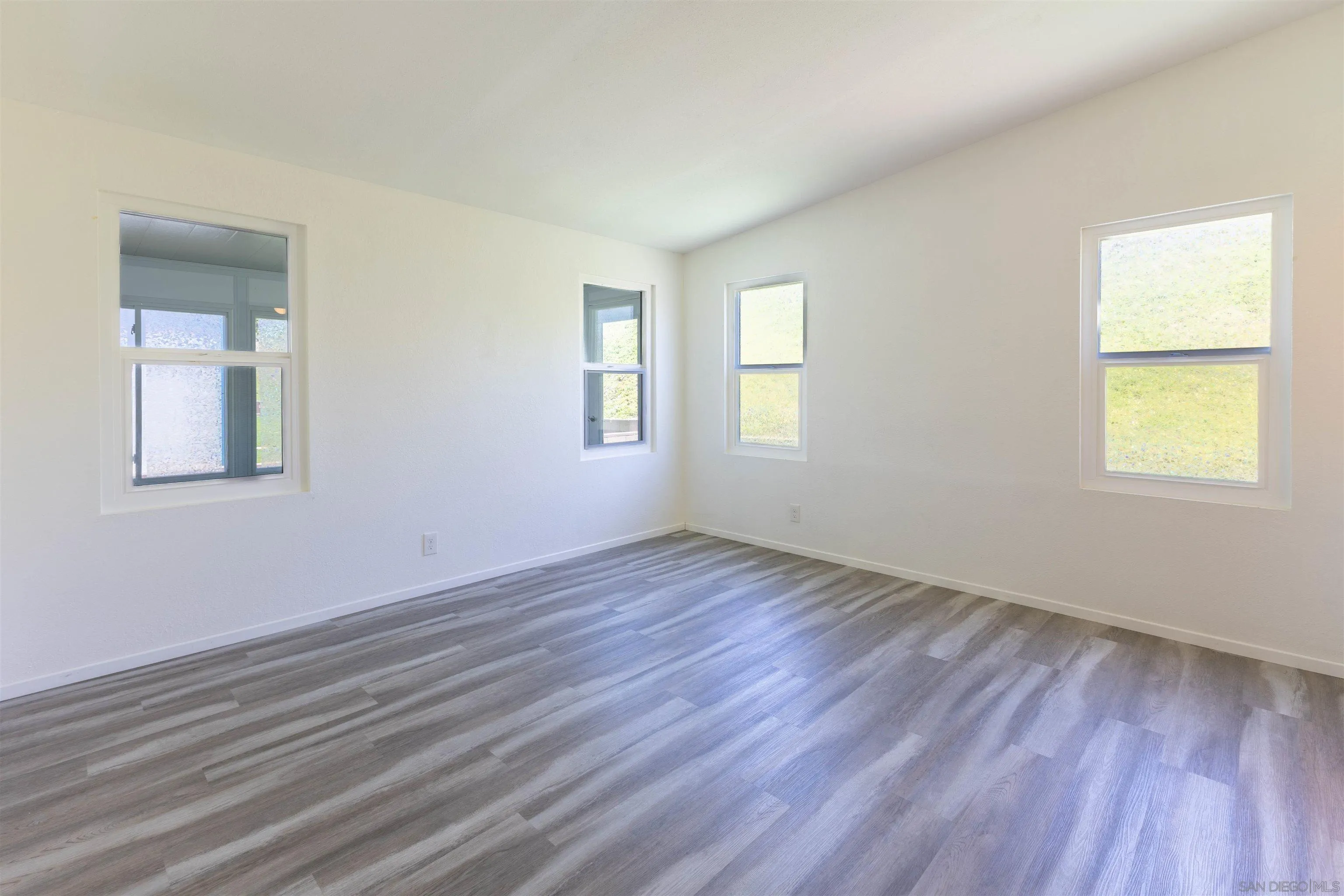909 Richland Road, Unit 134 San Marcos, CA 92069 - Photo 13 of 42