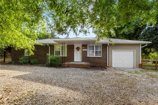 $228,000 | 507 Burton Drive, Anderson, SC 29625