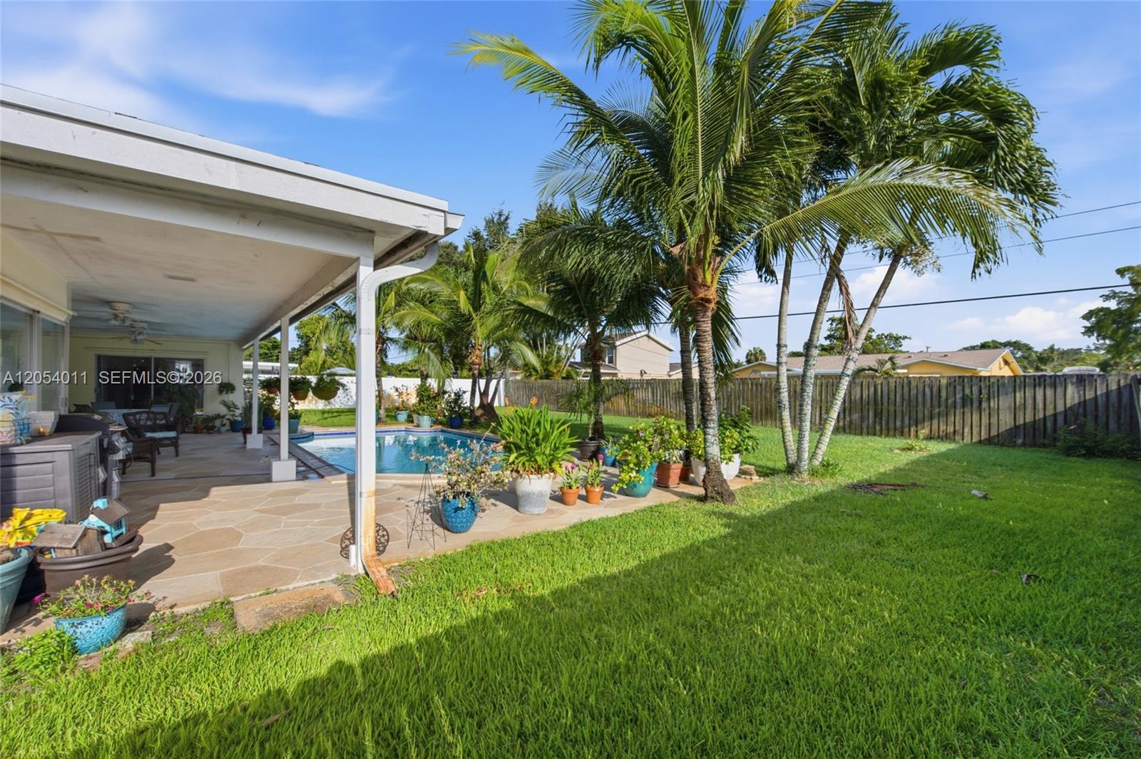 5580 Southwest 7th Street Plantation, FL 33317 - Photo 32 of 37