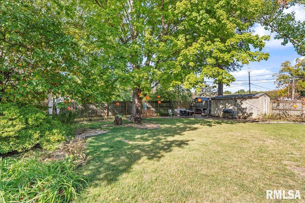 105 Dickinson Road Springfield, IL 62704 - Photo 39 of 46