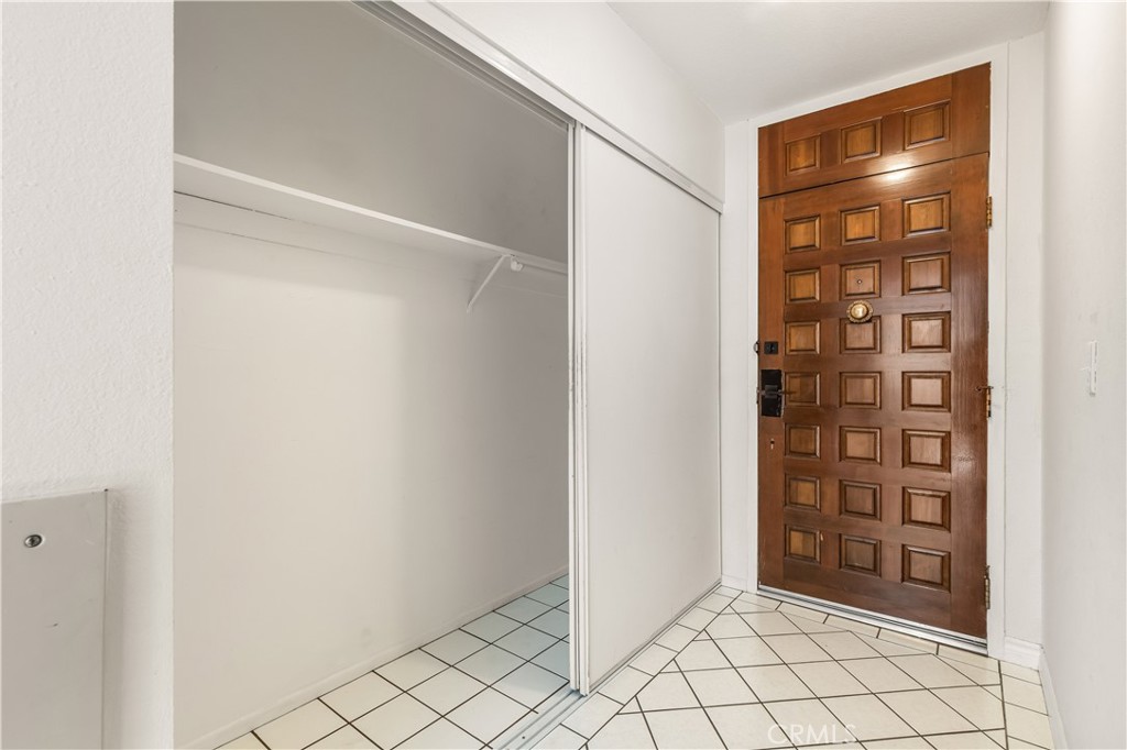 12300 Montecito Road, Unit 25 Seal Beach, CA 90740 - Photo 22 of 56