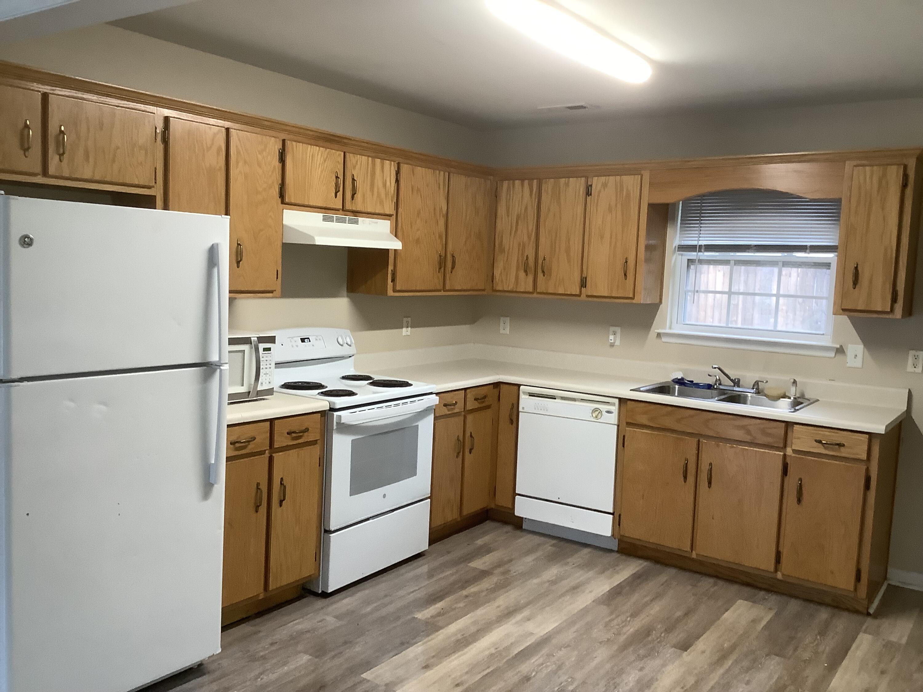 6205 Fisk Avenue Chattanooga, TN 37421 - Photo 4 of 15 IMG_5222