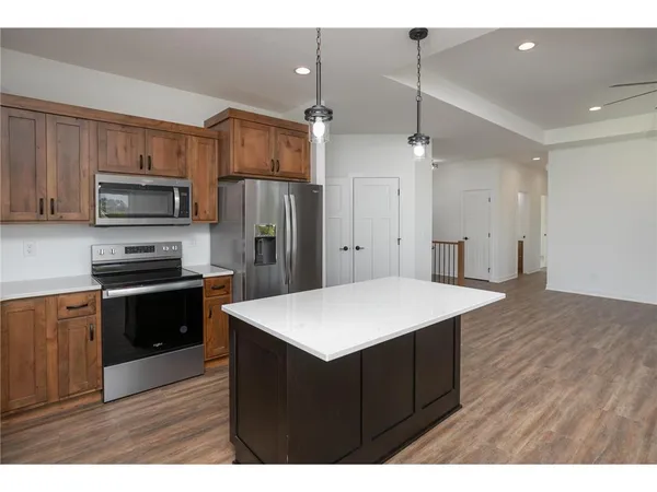 $550,000 | 477 Amco Lane, Chatfield, MN 55923