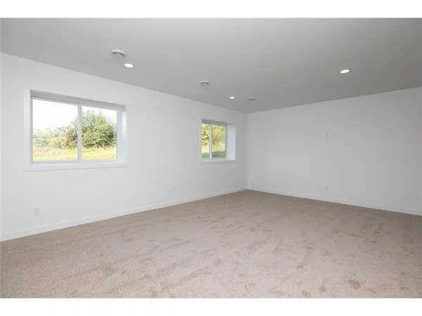 $550,000 | 477 Amco Lane, Chatfield, MN 55923