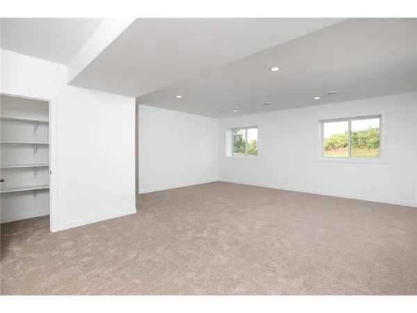 $550,000 | 477 Amco Lane, Chatfield, MN 55923