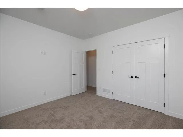 $550,000 | 477 Amco Lane, Chatfield, MN 55923