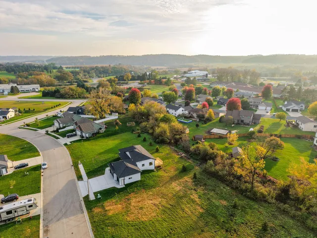 $550,000 | 477 Amco Lane, Chatfield, MN 55923