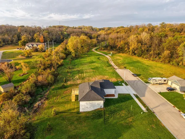 $550,000 | 477 Amco Lane, Chatfield, MN 55923