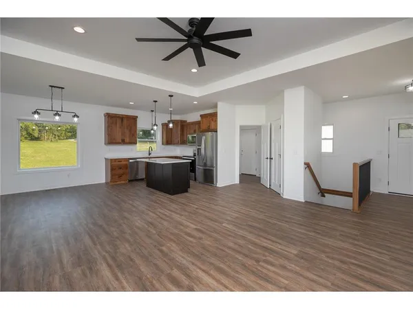 $550,000 | 477 Amco Lane, Chatfield, MN 55923