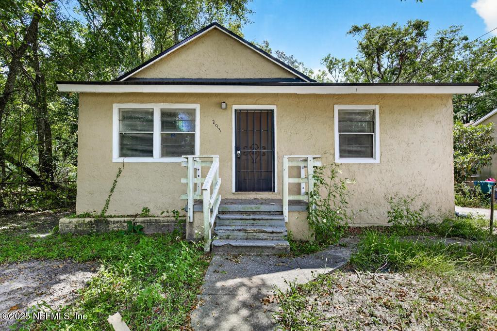 2932 Rhonda Rd-5