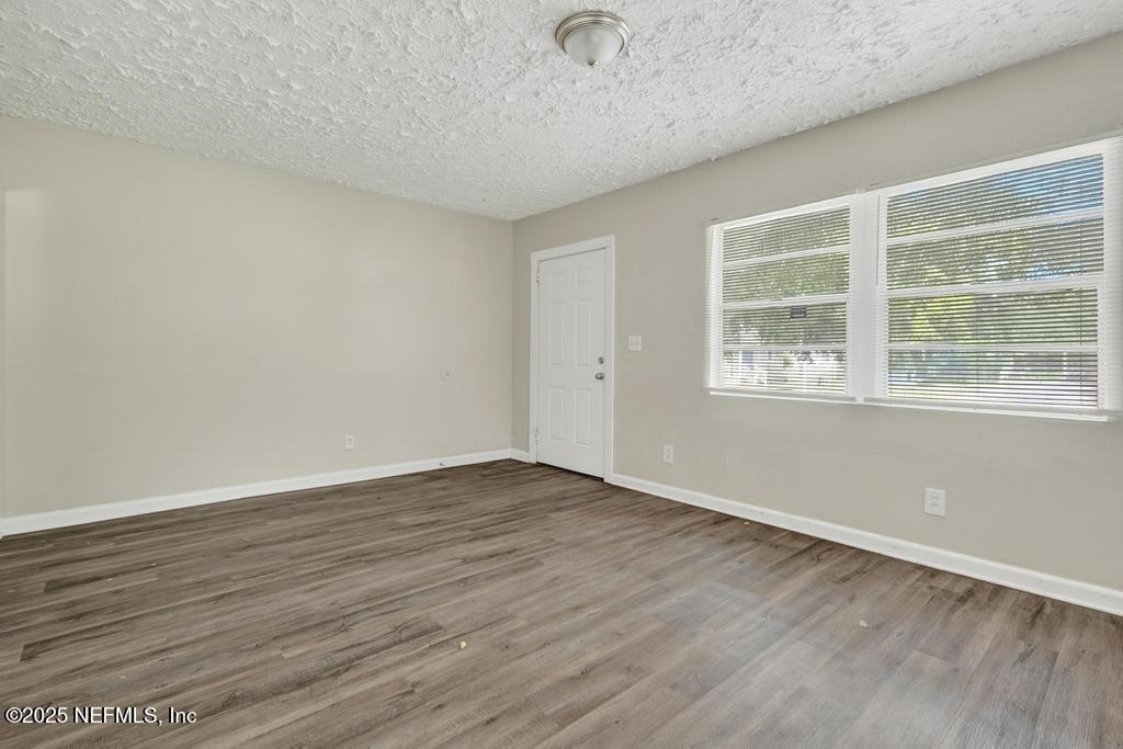 2932 Rhonda Road Jacksonville, FL 32254 - Photo 12 of 33 2932 Rhonda Rd-12
